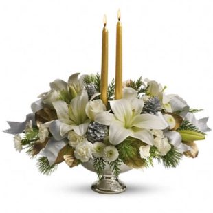 Silver and Gold Centerpiece Flower arrangement from trusted and locally owned Lake Oswego, OR florist Artistic Flowers