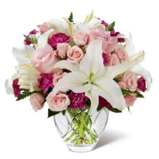 garden-terrace-bouquet-Make Me Blush Flower arrangement from locally owned lake oswego florist artistic flowers
